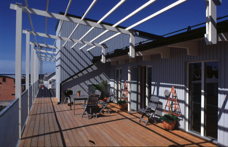 Trähus 2001-4